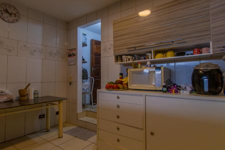 Casa para alugar com 125m², 2 quartos e 2 vagasCozinha