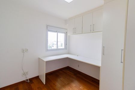 Apartamento à venda com 130m², 3 quartos e 2 vagasQuarto 2