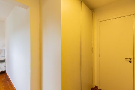 Apartamento à venda com 130m², 3 quartos e 2 vagasCloset da suíte