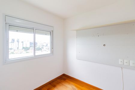 Apartamento à venda com 130m², 3 quartos e 2 vagasQuarto 