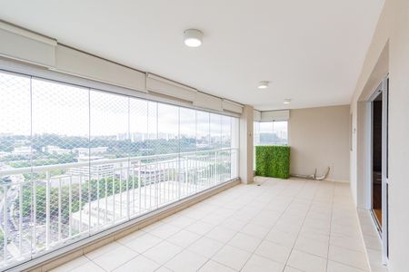 Apartamento à venda com 130m², 3 quartos e 2 vagasVaranda