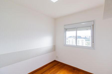 Apartamento à venda com 130m², 3 quartos e 2 vagasQuarto 