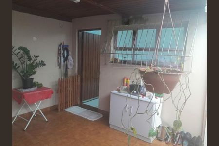 Casa à venda com 125m², 2 quartos e 2 vagas