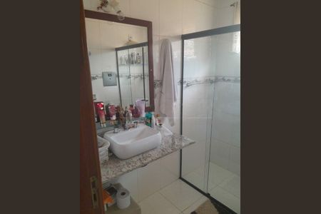 Casa à venda com 125m², 2 quartos e 2 vagas