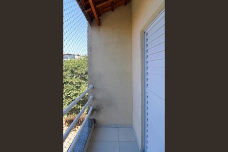 Casa para alugar com 80m², 2 quartos e 2 vagasVaranda Quarto 2