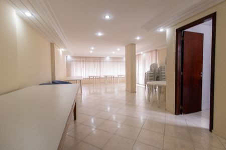 Apartamento para alugar com 59m², 3 quartos e 1 vaga Apartamento para alugar com 59m², 3 quartos e 1 vagaÁrea comum - Salão de festas