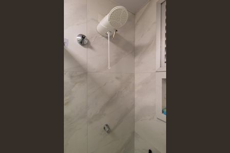 Apartamento para alugar com 59m², 3 quartos e 1 vaga Apartamento para alugar com 59m², 3 quartos e 1 vagaBanheiro Social