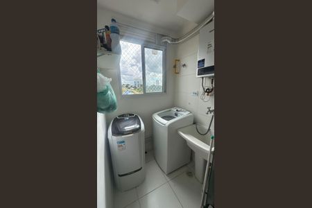 Apartamento à venda com 47m², 2 quartos e 1 vaga Apartamento à venda com 47m², 2 quartos e 1 vagaÁrea de serviço