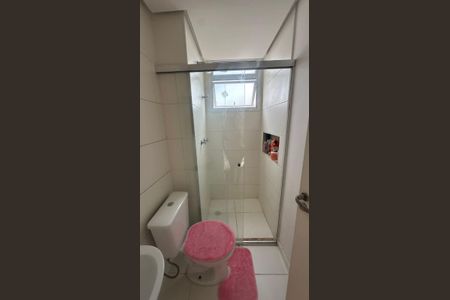 Apartamento à venda com 47m², 2 quartos e 1 vaga Apartamento à venda com 47m², 2 quartos e 1 vagaBanheiro