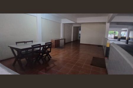 Apartamento à venda com 2 quartos, 100m² em Vila Valqueire, Rio de Janeiro