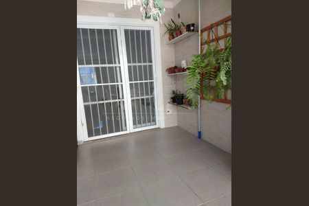 Casa à venda com 85m², 3 quartos e 2 vagas