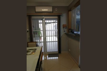 Casa à venda com 85m², 3 quartos e 2 vagas
