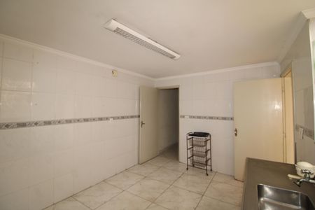 Casa à venda com 142m², 3 quartos e 2 vagasCozinha