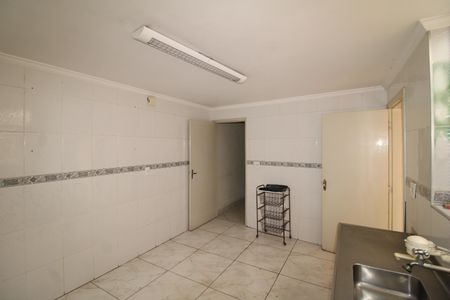 Casa à venda com 142m², 3 quartos e 2 vagasCozinha