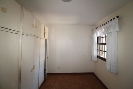 Casa à venda com 142m², 3 quartos e 2 vagasQuarto 2