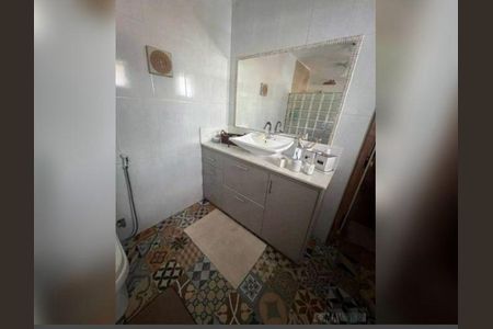 Casa à venda com 5 quartos, 331m² em Vila Valqueire, Rio de Janeiro