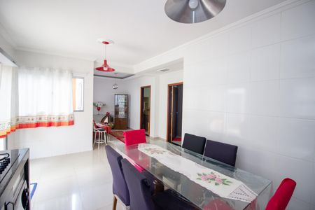 Casa para alugar com 265m², 2 quartos e 2 vagasCozinha e Área de Serviço