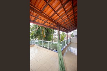 Casa para alugar com 265m², 2 quartos e 2 vagasVaranda da Suíte