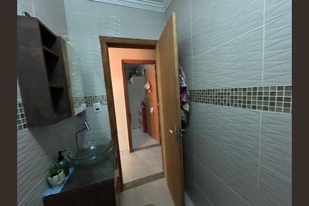 Casa de condomínio para alugar com 128m², 3 quartos e 1 vagaBanheiro