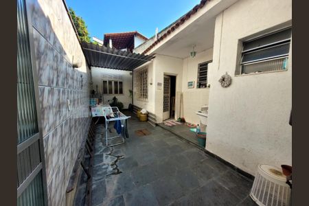 Casa à venda com 120m², 3 quartos e 3 vagas