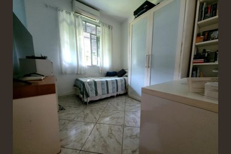 Casa à venda com 3 quartos, 120m² em Jardim Sulacap, Rio de Janeiro