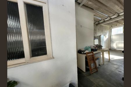 Casa à venda com 120m², 3 quartos e 3 vagas