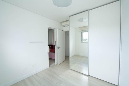 Apartamento à venda com 240m², 4 quartos e 3 vagasQUARTO1