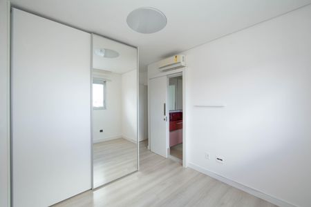 Apartamento à venda com 240m², 4 quartos e 3 vagasQUARTO3