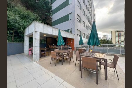 Apartamento à venda com 240m², 4 quartos e 3 vagasESPACO GOURMET