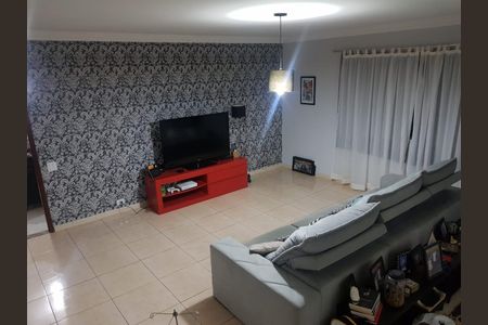 Casa à venda com 4 quartos, 720m² em Vila Valqueire, Rio de Janeiro