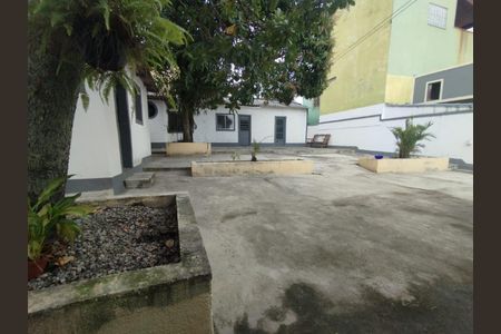 Casa à venda com 3 quartos, 173m² em Jardim Sulacap, Rio de Janeiro