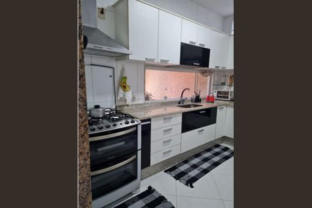 Casa à venda com 3 quartos, 220m² em Vila Valqueire, Rio de Janeiro