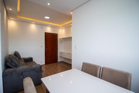 Sala de apartamento para alugar com 1 quarto, 40m² em Vila Helena, Sorocaba