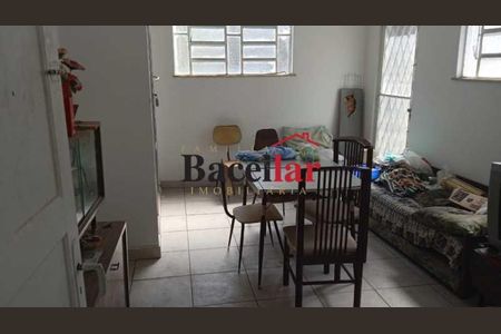 Casa à venda com 200m², 3 quartos e 2 vagas