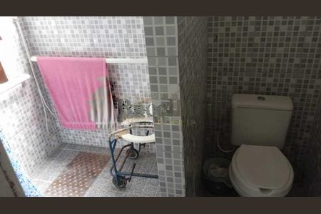 Casa à venda com 200m², 3 quartos e 2 vagas