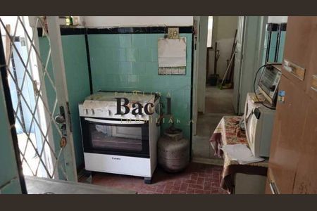 Casa à venda com 200m², 3 quartos e 2 vagas