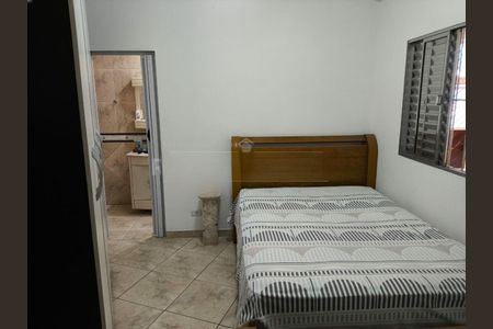 Casa à venda com 3 quartos, 184m² em Cidade Dutra, São Paulo