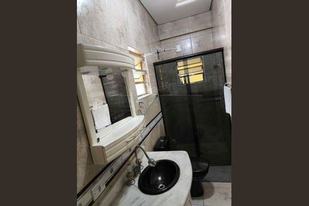 Casa à venda com 3 quartos, 184m² em Cidade Dutra, São Paulo