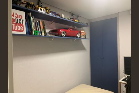 Apartamento à venda com 94m², 3 quartos e 2 vagasQuarto