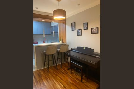 Apartamento à venda com 94m², 3 quartos e 2 vagasSala