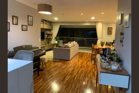 Apartamento à venda com 94m², 3 quartos e 2 vagasSala