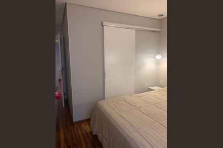 Apartamento à venda com 94m², 3 quartos e 2 vagasQuarto
