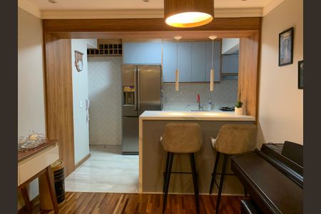 Apartamento à venda com 94m², 3 quartos e 2 vagasCozinha