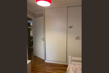 Apartamento à venda com 94m², 3 quartos e 2 vagasQuarto