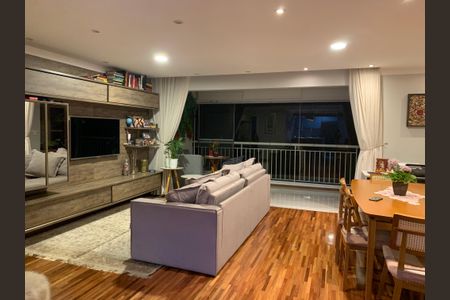 Apartamento à venda com 94m², 3 quartos e 2 vagasSala