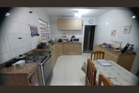 Casa à venda com 3 quartos, 140m² em Cidade Dutra, São Paulo