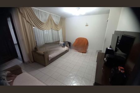Casa à venda com 3 quartos, 140m² em Cidade Dutra, São Paulo