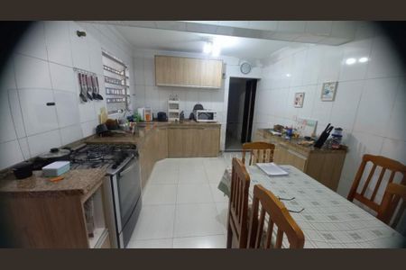 Casa à venda com 3 quartos, 140m² em Cidade Dutra, São Paulo