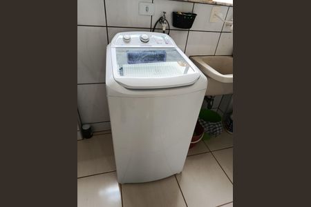 Apartamento à venda com 80m², 2 quartos e 1 vagaÁrea de Serviço