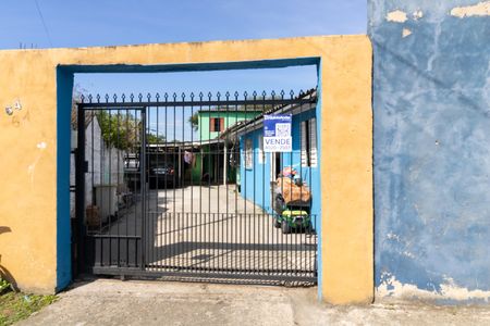 Casa à venda com 200m², 2 quartos e 6 vagasFachada